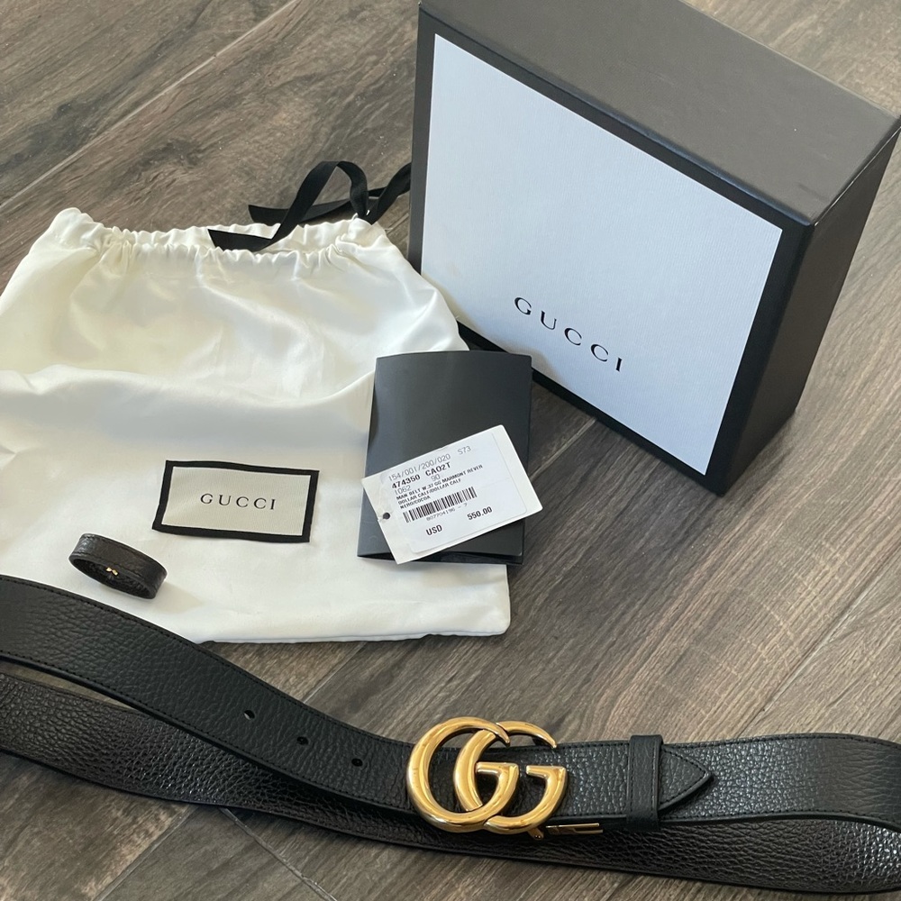 Gucci Marmont Calf skin two sided belt